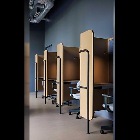 9H Nine Hours Shinagawa Station Sleep Lab For Men Токио Экстерьер фото
