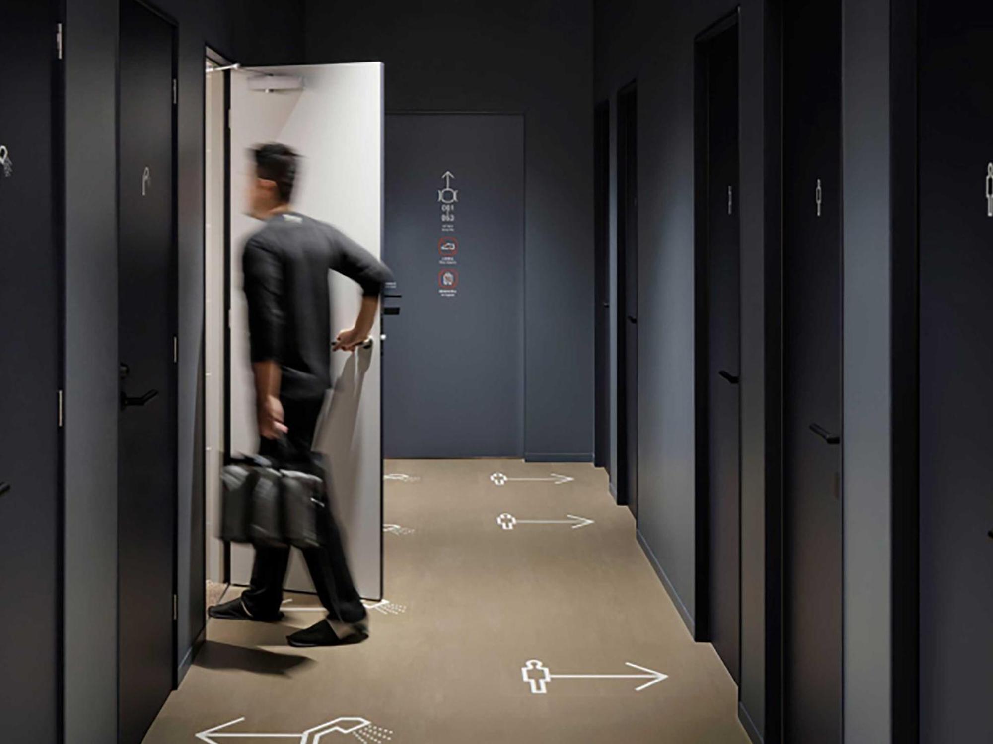 9H Nine Hours Shinagawa Station Sleep Lab For Men Токио Экстерьер фото
