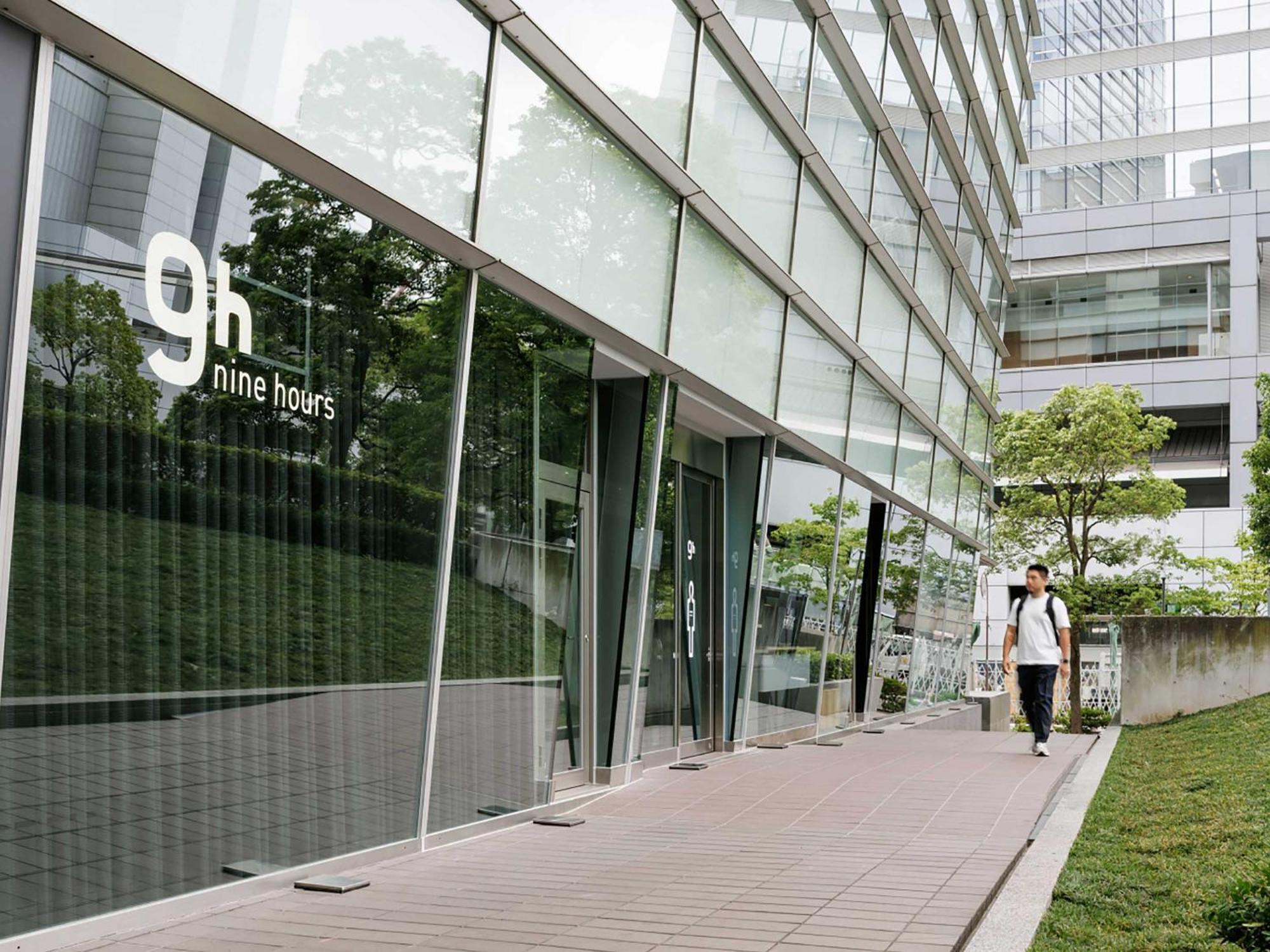 9H Nine Hours Shinagawa Station Sleep Lab For Men Токио Экстерьер фото